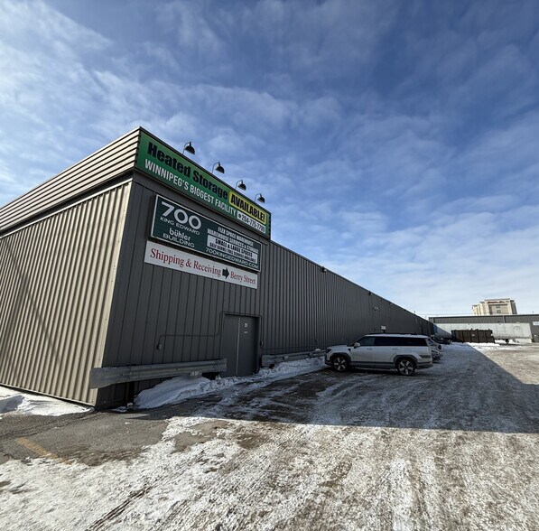 700 King Edward St, Winnipeg, MB à louer - Photo du bâtiment - Image 1 de 18