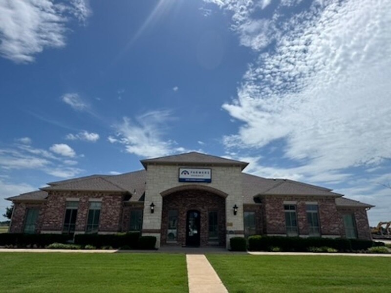 114 Park Place Blvd, Waxahachie, TX à louer Photo du bâtiment- Image 1 de 12