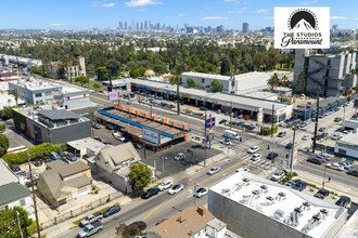 6061 Santa Monica Blvd, Los Angeles, CA - AÉRIEN  Vue de la carte - Image1