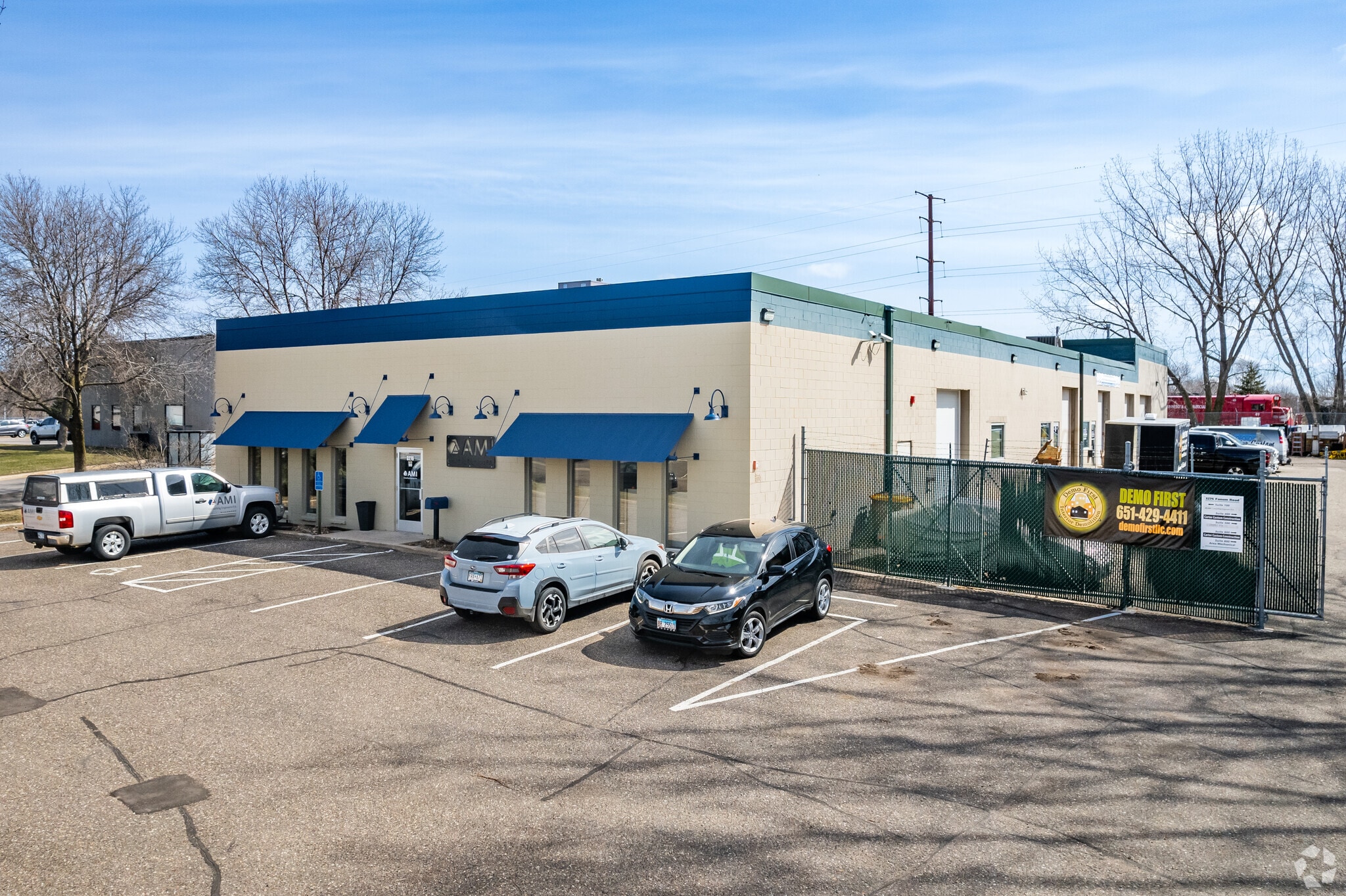 3276 Fanum Rd, Vadnais Heights, MN for lease Primary Photo- Image 1 of 52