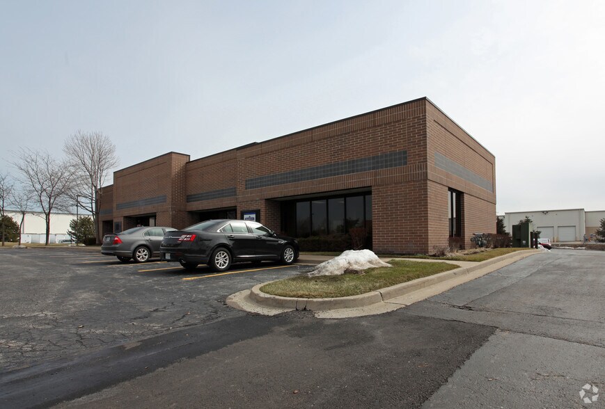 6101-6121 E Connecticut Ave, Kansas City, MO à louer - Photo du bâtiment - Image 3 de 9