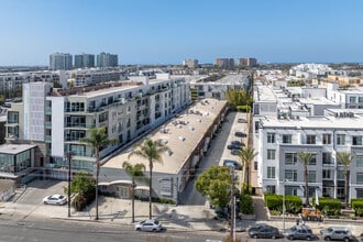 4077-4081 Redwood Ave, Los Angeles, CA - AERIAL  map view