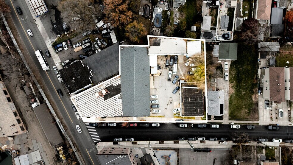 1388 Richmond Ter, Staten Island, NY à vendre - Photo du bâtiment - Image 2 de 21