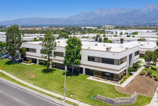 Plus de détails pour 8459 White Oak Ave, Rancho Cucamonga, CA - Bureau, Industriel à louer