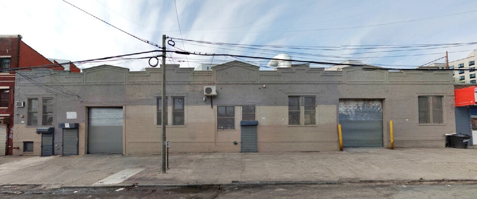 1835 Carter Ave, Bronx, NY for lease - Primary Photo - Image 1 of 2