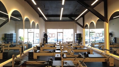 900-902 N La Cienega Blvd, Los Angeles, CA for lease Interior Photo- Image 2 of 5