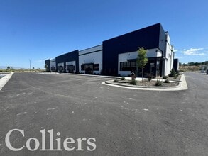 4886 W Grand Mogul Dr, Meridian, ID for lease Interior Photo- Image 1 of 6