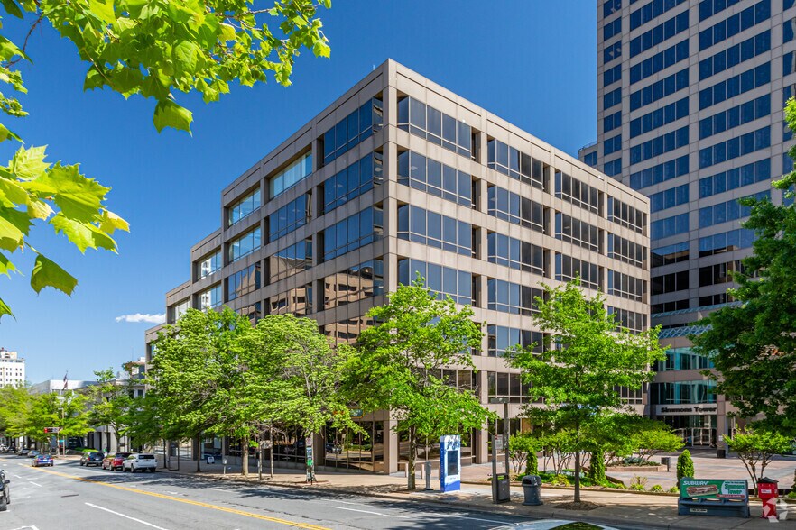 401 W Capitol Ave, Little Rock, AR à louer - Photo principale - Image 1 de 29