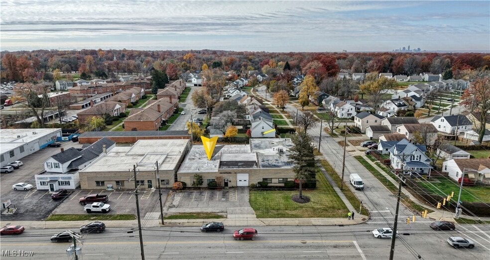 422 S Green Rd, South Euclid, OH for sale - Building Photo - Image 3 of 36