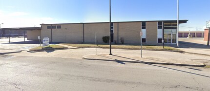 1302 NW 47th St, Lawton, OK for sale Interior Photo- Image 1 of 1