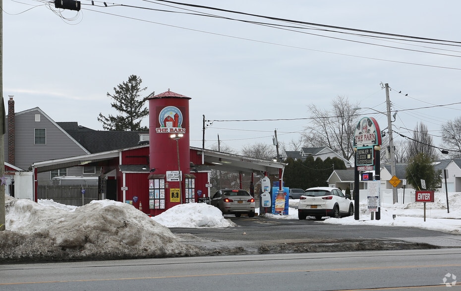 4340 Merrick Rd, Massapequa, NY for sale - Building Photo - Image 2 of 3
