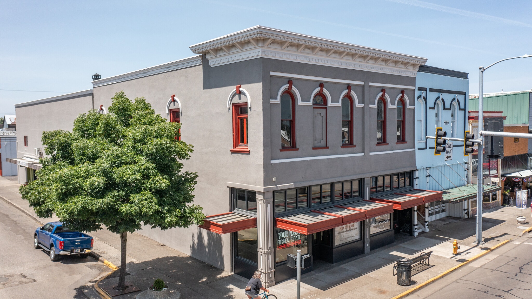 796 S Main St, Lebanon, OR à vendre Photo du bâtiment- Image 1 de 36