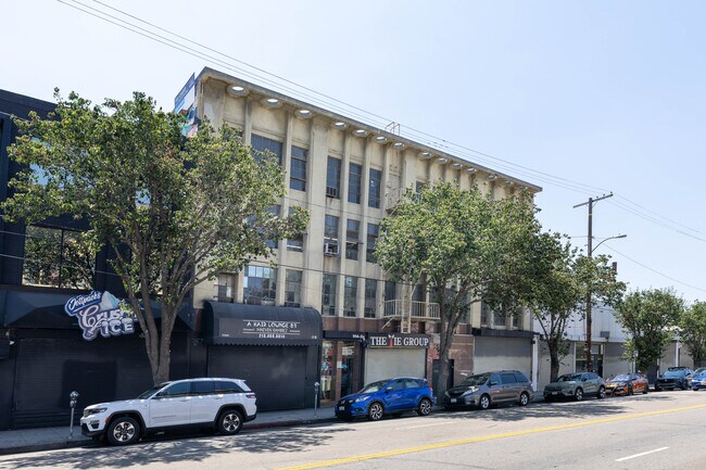More details for 1114 S Los Angeles St, Los Angeles, CA - Flex, Industrial for Lease