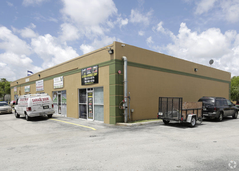 19200 SW 106th Ave, Miami, FL for lease - Building Photo - Image 3 of 12