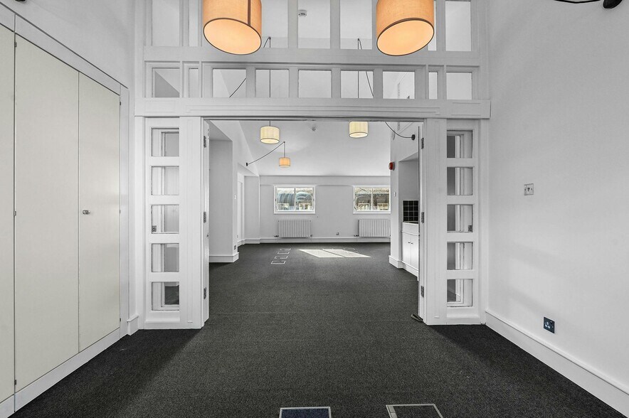 1 Coldbath Sq, Londres à louer - Photo intérieure - Image 3 de 32