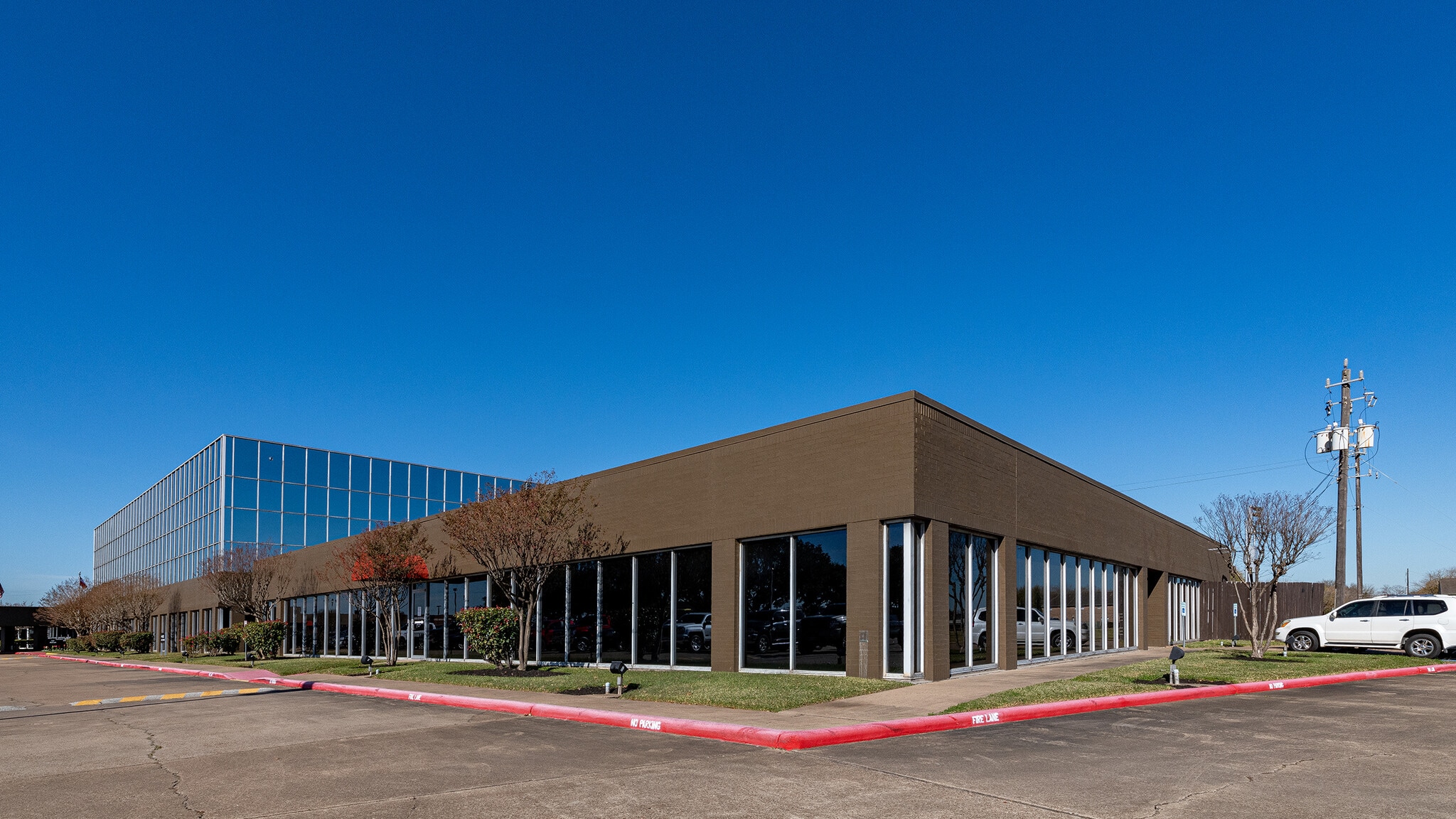 3737-3743 Red Bluff Rd, Pasadena, TX for lease Building Photo- Image 1 of 8