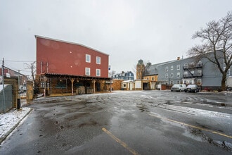 324 2nd St, Elizabeth, NJ for lease Interior Photo- Image 2 of 6