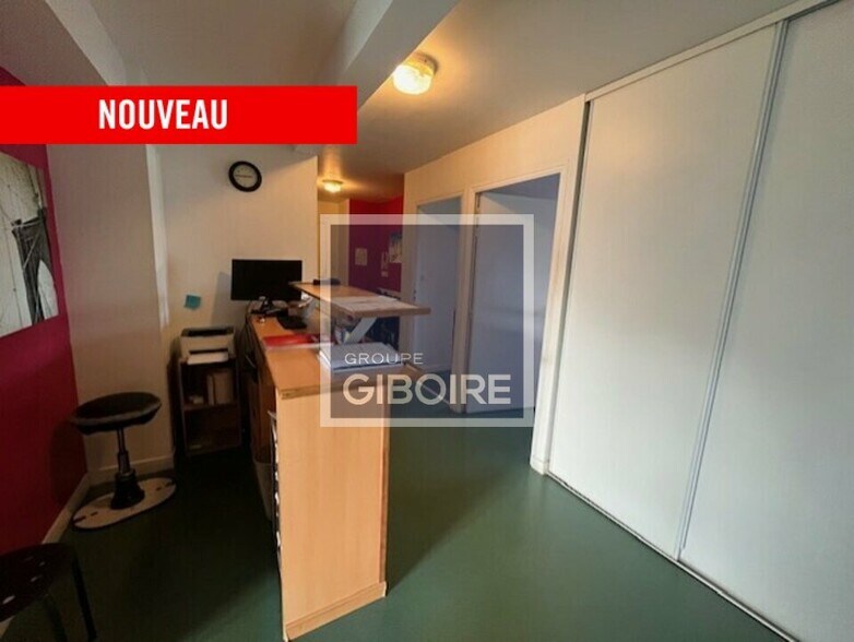 Bureau dans Rennes à vendre - Photo du bâtiment - Image 2 de 5