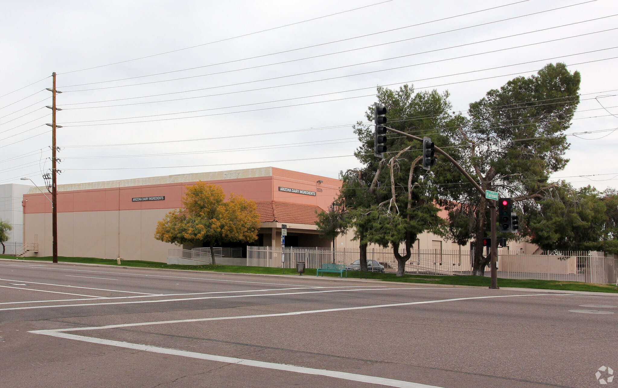 1326 W Fairmont Dr, Tempe, AZ for lease Building Photo- Image 1 of 4