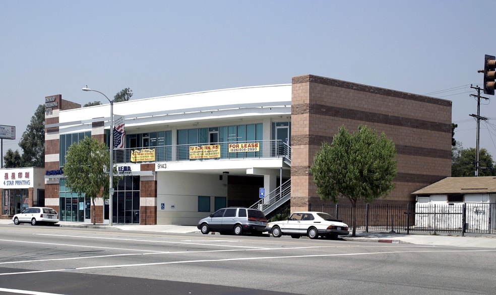 9143 Valley Blvd, Rosemead, CA for lease - Building Photo - Image 2 of 9