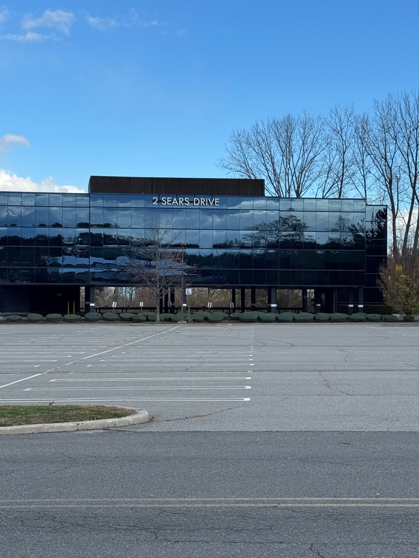 2 Sears Dr, Paramus, NJ for sale Building Photo- Image 1 of 18