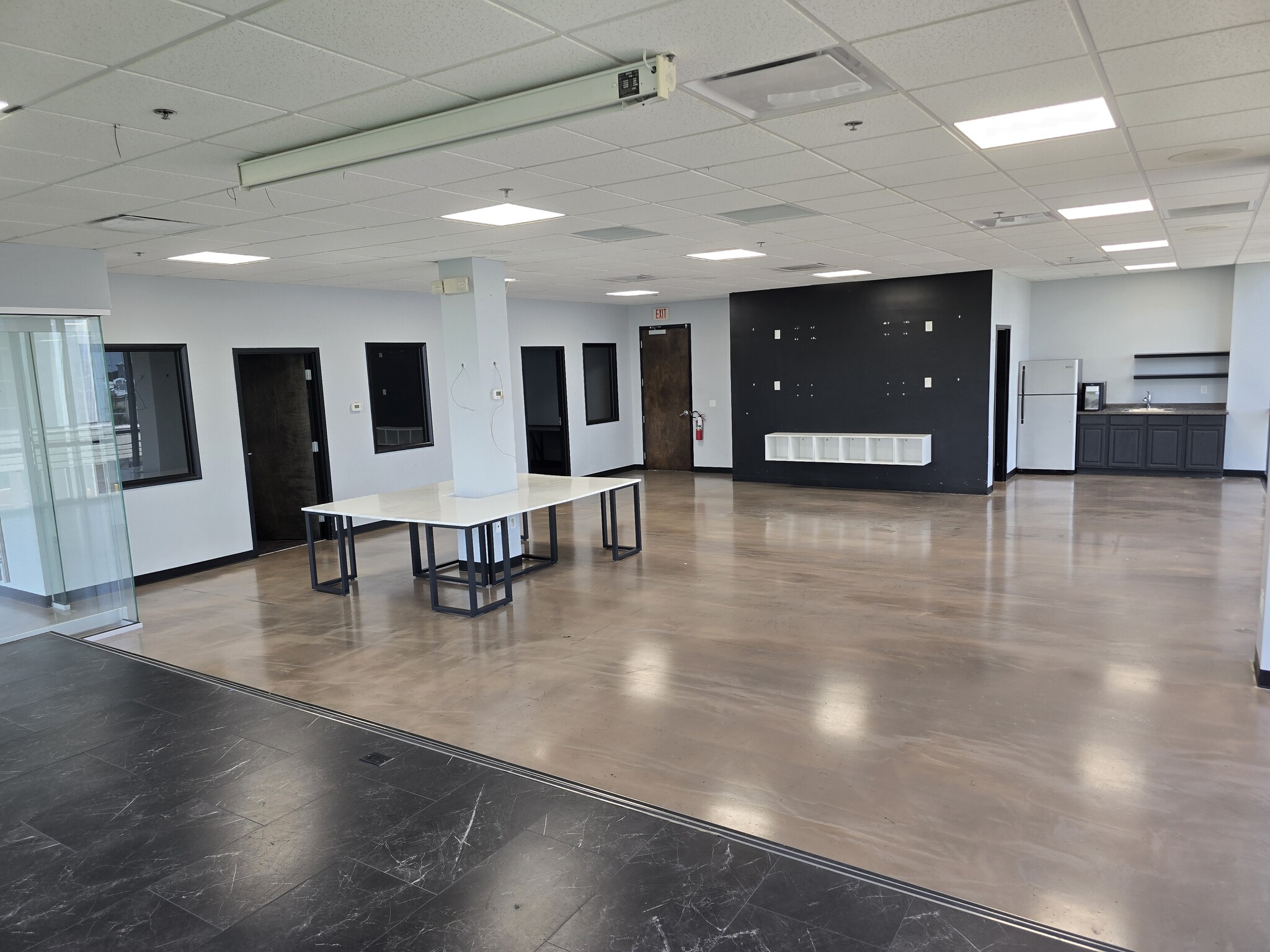 35095 US Hwy 19, Palm Harbor, FL for lease Interior Photo- Image 1 of 11