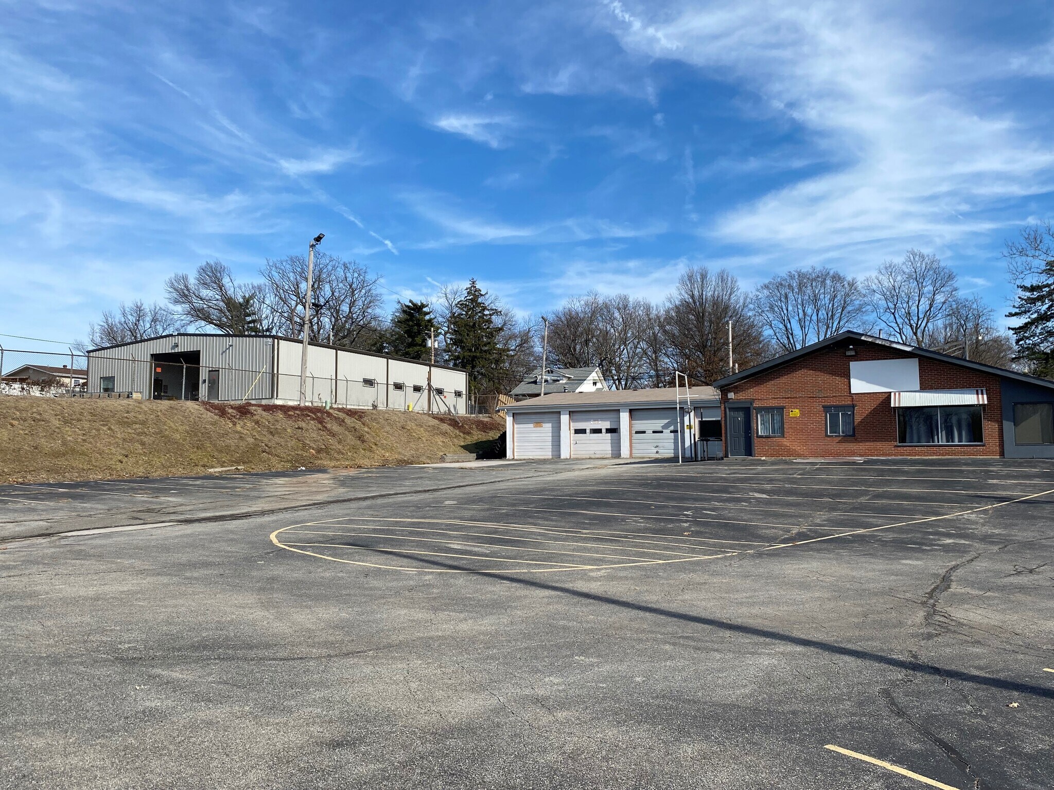 9197 Saint Charles Rock Rd, Saint Louis, MO for lease Building Photo- Image 1 of 2