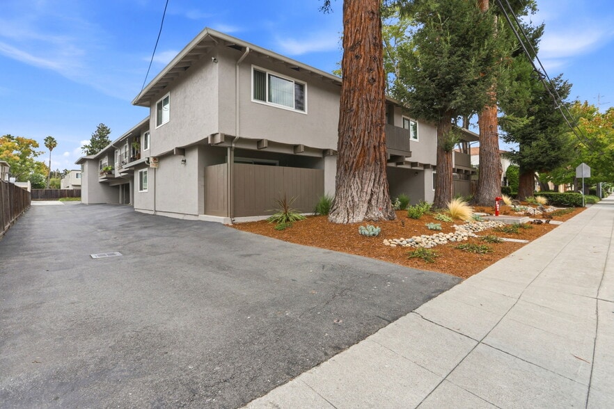 239 Easy St, Mountain View, CA for sale - Building Photo - Image 3 of 22
