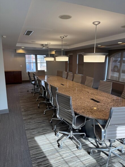 524 S Main St, Ann Arbor, MI for lease - Interior Photo - Image 3 of 11