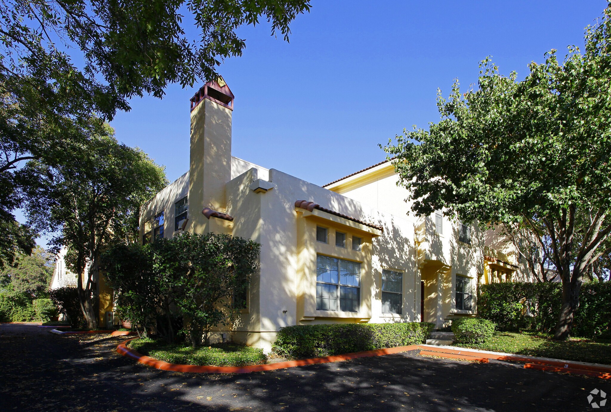 207 Grandview Pl, San Antonio, TX à vendre Photo principale- Image 1 de 19