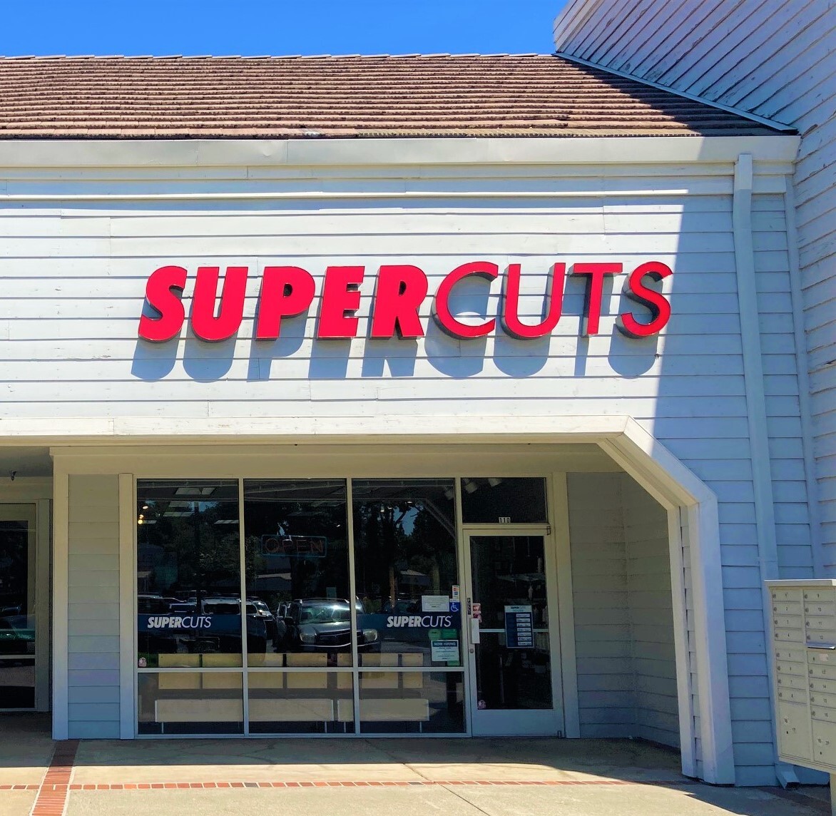 1583-1589 W El Camino Ave, Sacramento, CA for lease Interior Photo- Image 1 of 2