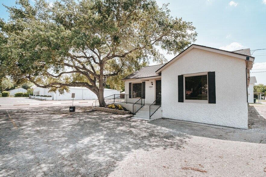 1407 N Wheeler St, Victoria, TX à vendre - Photo du bâtiment - Image 2 de 38