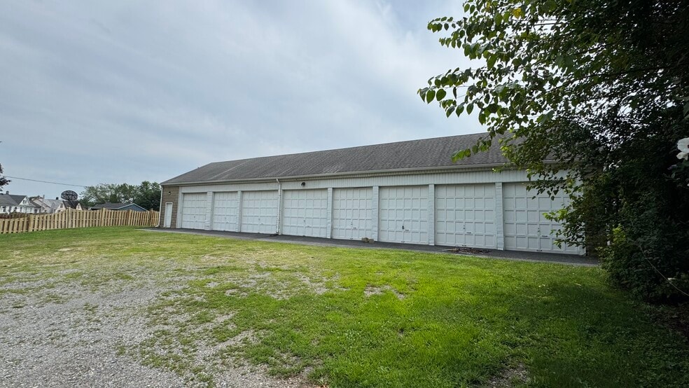 98 Henderson St, Phillipsburg, NJ à vendre - Photo du bâtiment - Image 3 de 19