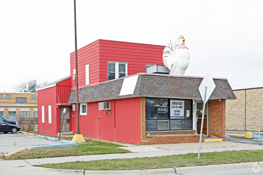 331 N Main St, Clawson, MI for sale - Primary Photo - Image 1 of 1