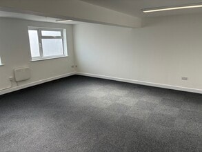 Borough Road, Buckingham Road Industrial Estate, Brackley for lease Interior Photo- Image 1 of 7