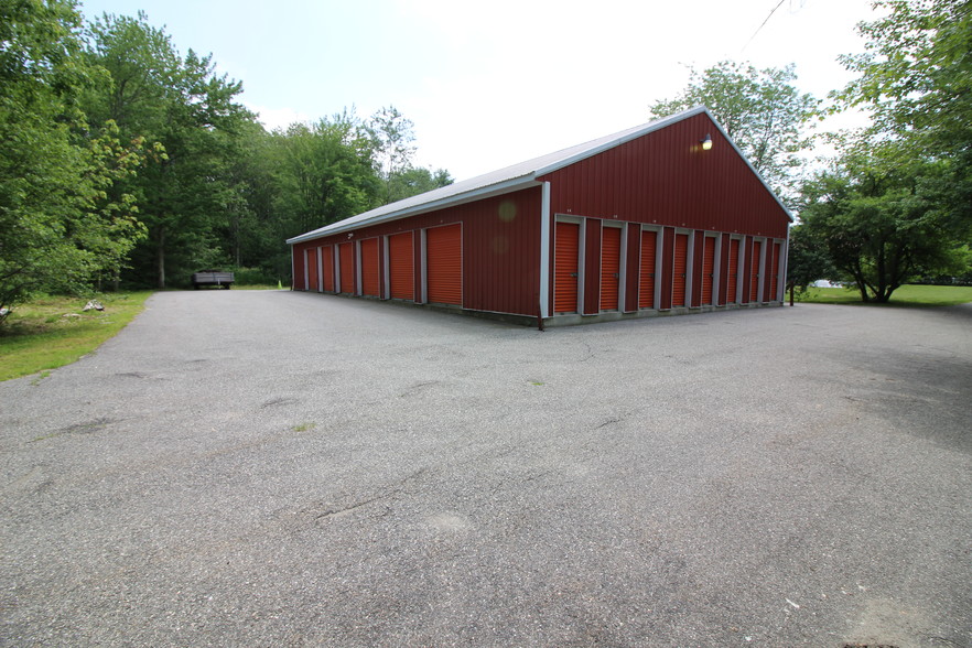 606 Alfred Rd, Biddeford, ME à vendre - Photo du bâtiment - Image 1 de 1