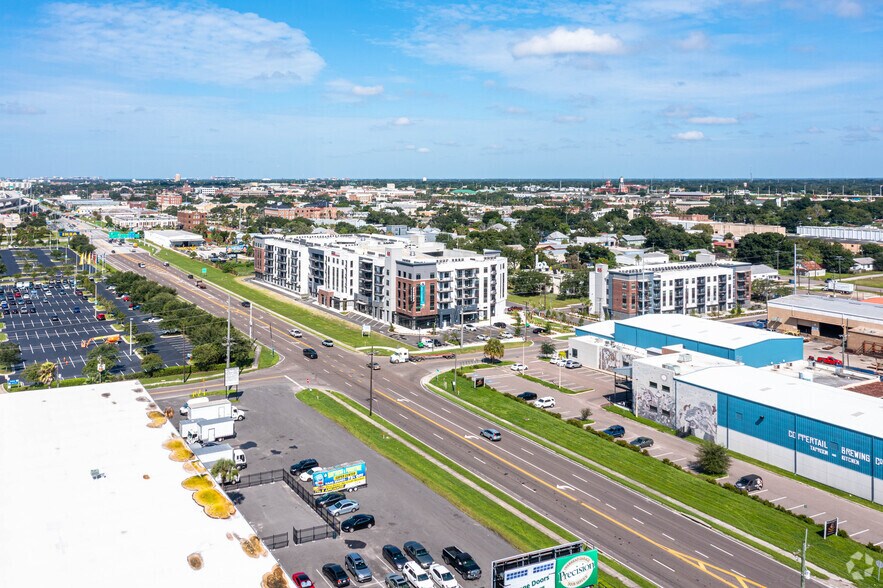 2409 E 2nd Ave, Tampa, FL à louer - Aérien - Image 2 de 16