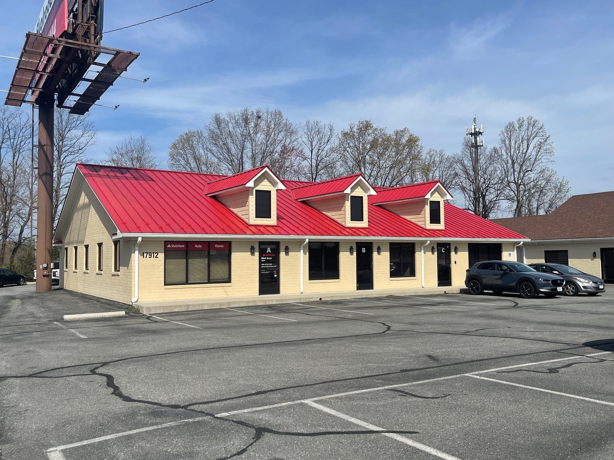 17912 Forest Rd, Forest, VA for lease Primary Photo- Image 1 of 6
