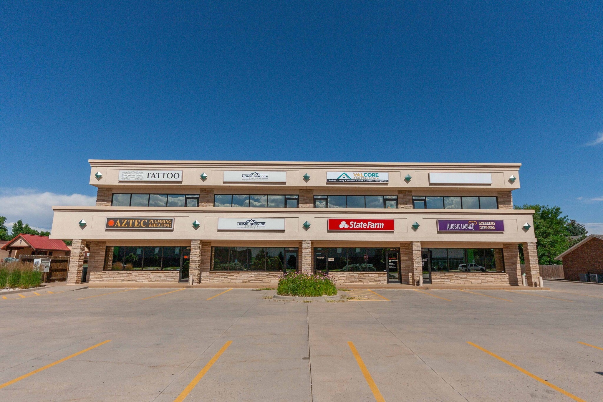 4194-4208 N Garfield Ave, Loveland, CO for lease Primary Photo- Image 1 of 24