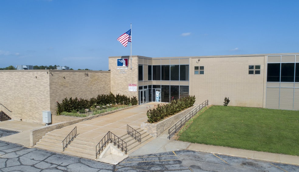 13400 O St, Lincoln, NE for sale - Primary Photo - Image 1 of 24