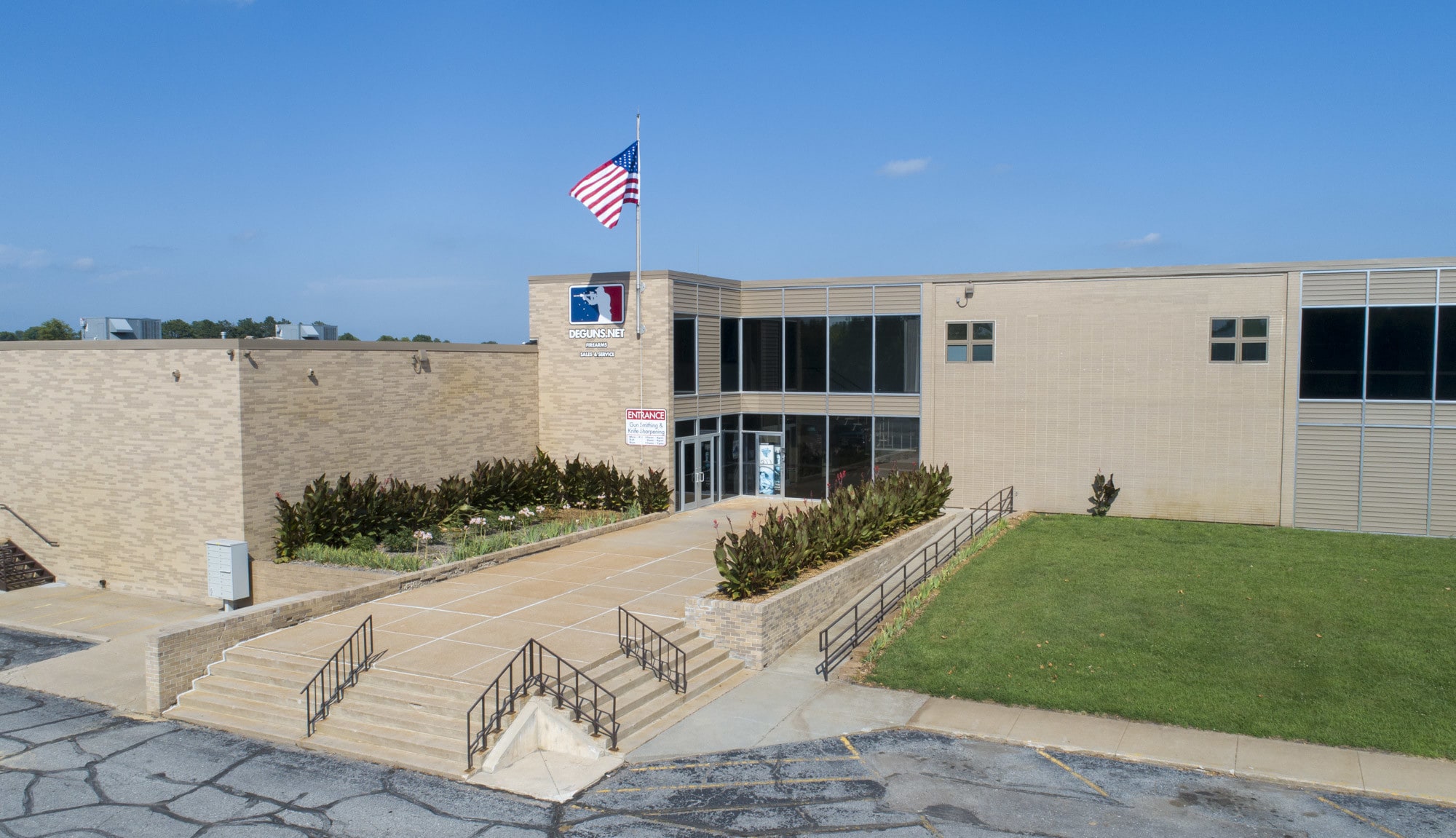 13400 O St, Lincoln, NE for sale Primary Photo- Image 1 of 25