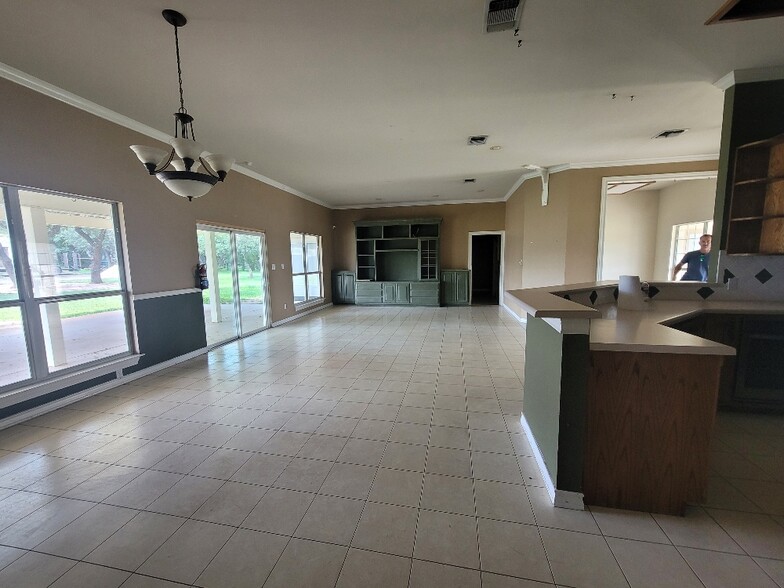 200 CR 180, Leander, TX for lease - Building Photo - Image 3 of 11