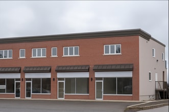 33 Danbury Rd, Wilton, CT for lease Interior Photo- Image 1 of 3