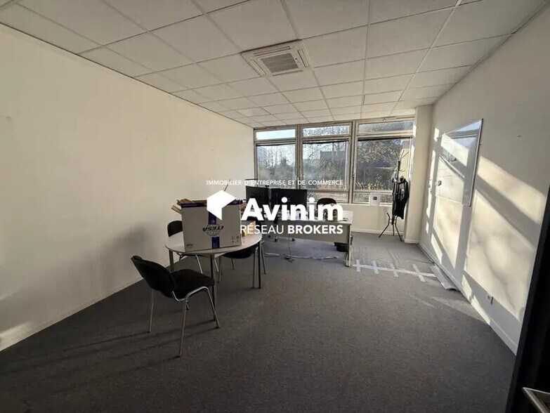 Bureau dans Cergy à louer - Photo intérieure - Image 3 de 6