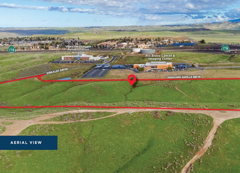 Morning Drive, Bakersfield, CA à vendre - Photo du bâtiment - Image 3 de 5