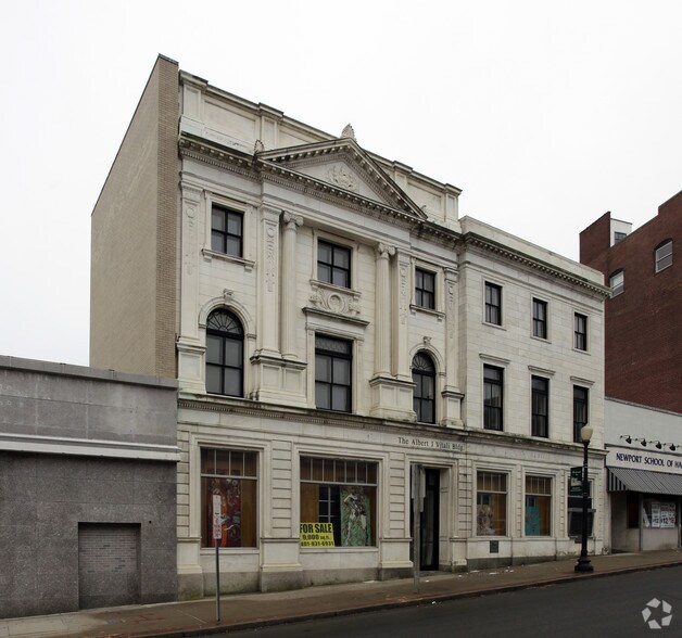 216 Main St, Pawtucket, RI for sale - Building Photo - Image 2 of 19