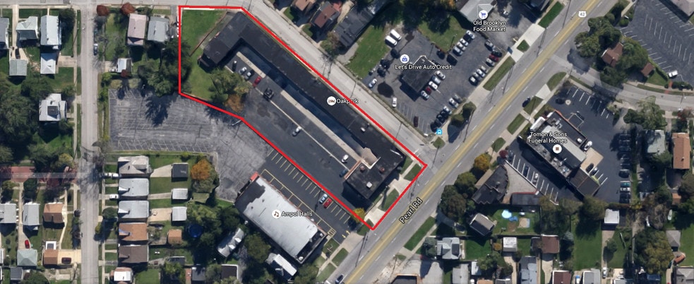 4755 Pearl Rd, Cleveland, OH for sale - Building Photo - Image 3 of 11