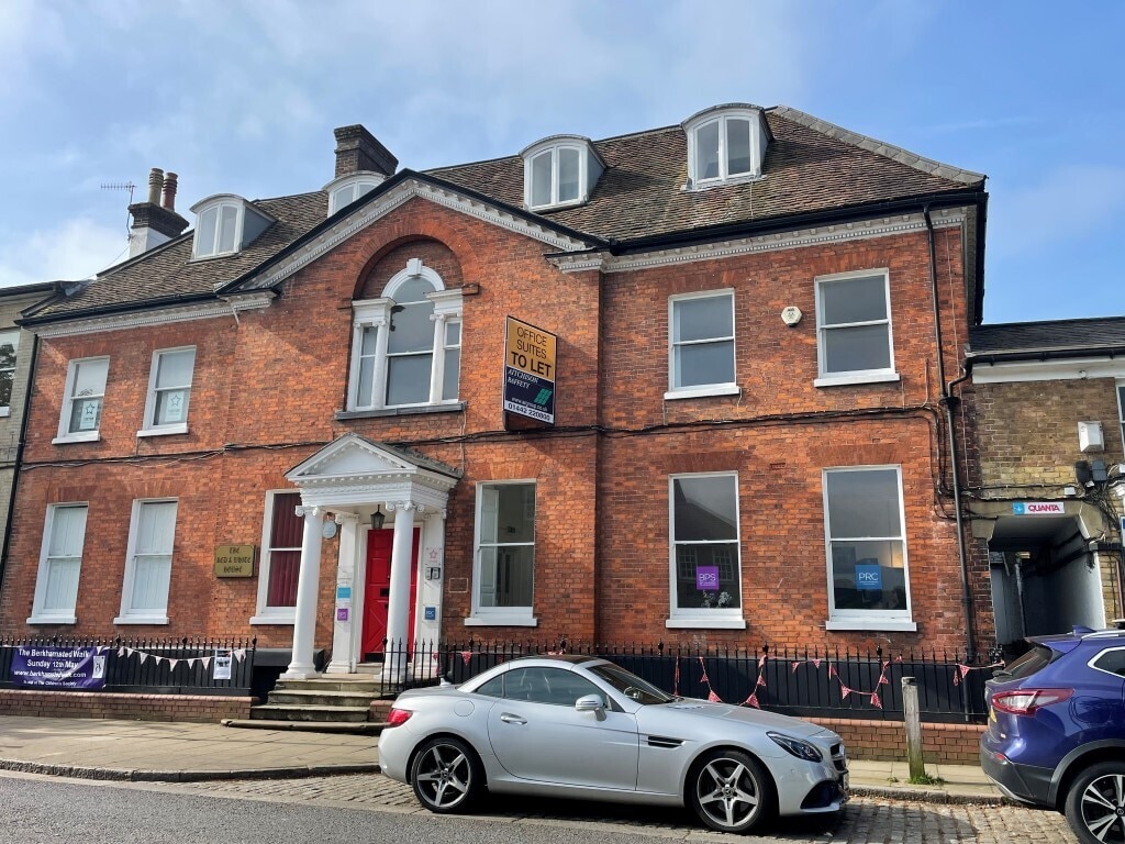 111-113 High St, Berkhamsted for lease Building Photo- Image 1 of 10