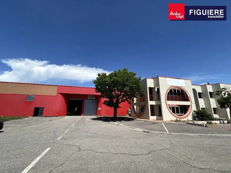 Avenue Blaise Pascal, Vitrolles à louer - Photo du bâtiment - Image 1 de 7