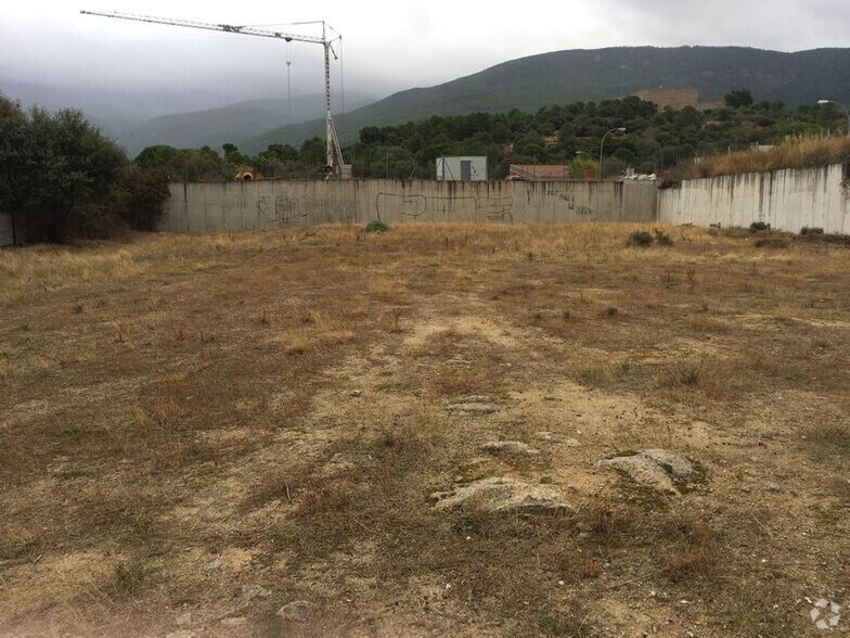 Land in La Adrada, Ávila for sale - Building Photo - Image 1 of 5